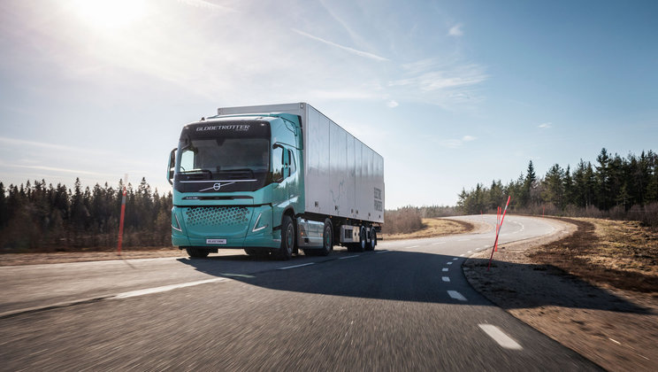 Volvo Trucks presents heavy-duty electric concept trucks for construction operations and regional transport